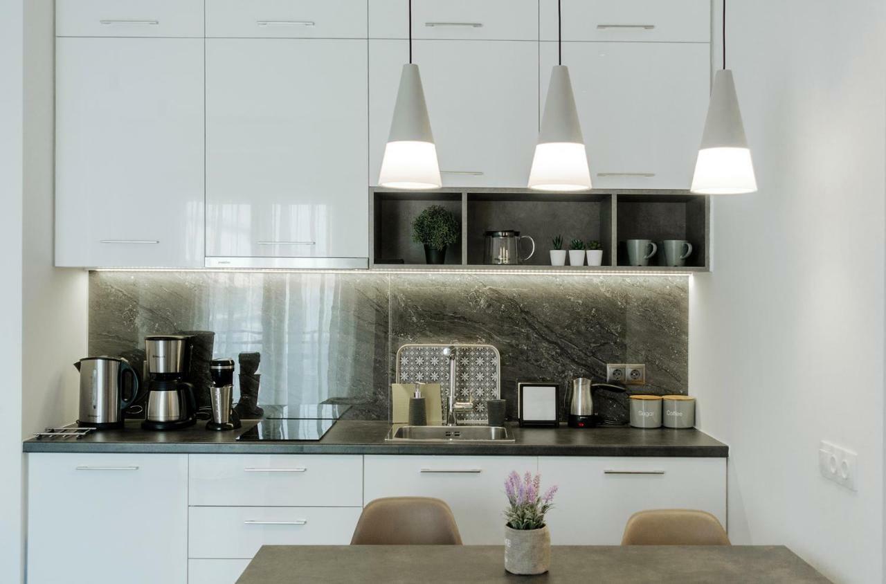Nest Apartment Atena Exterior foto