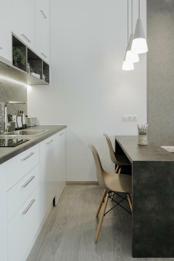 Nest Apartment Atena Exterior foto